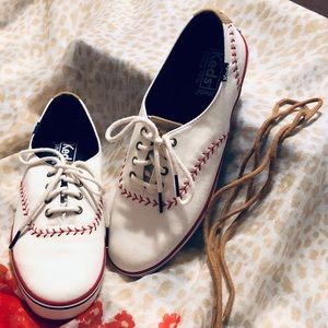 Keds Ortholite Champion Pennant Sneakers